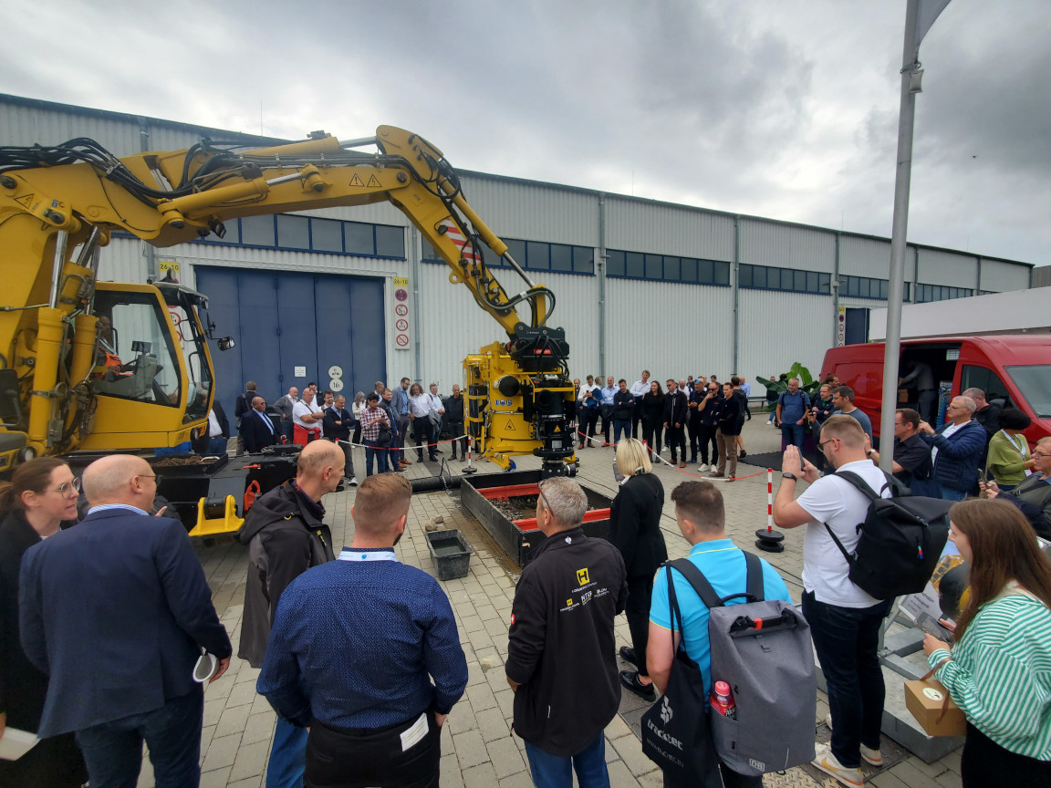 People viewing a tinbin TC2 demonstration